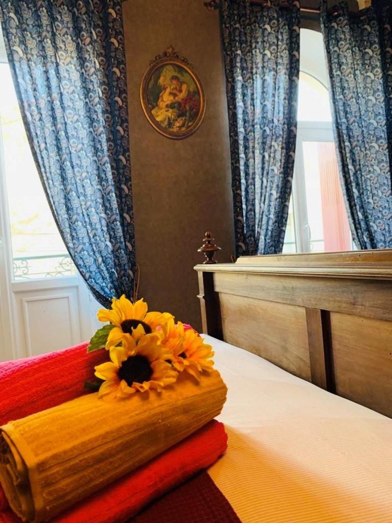 La Babayaga Panzió Capestang Kültér fotó