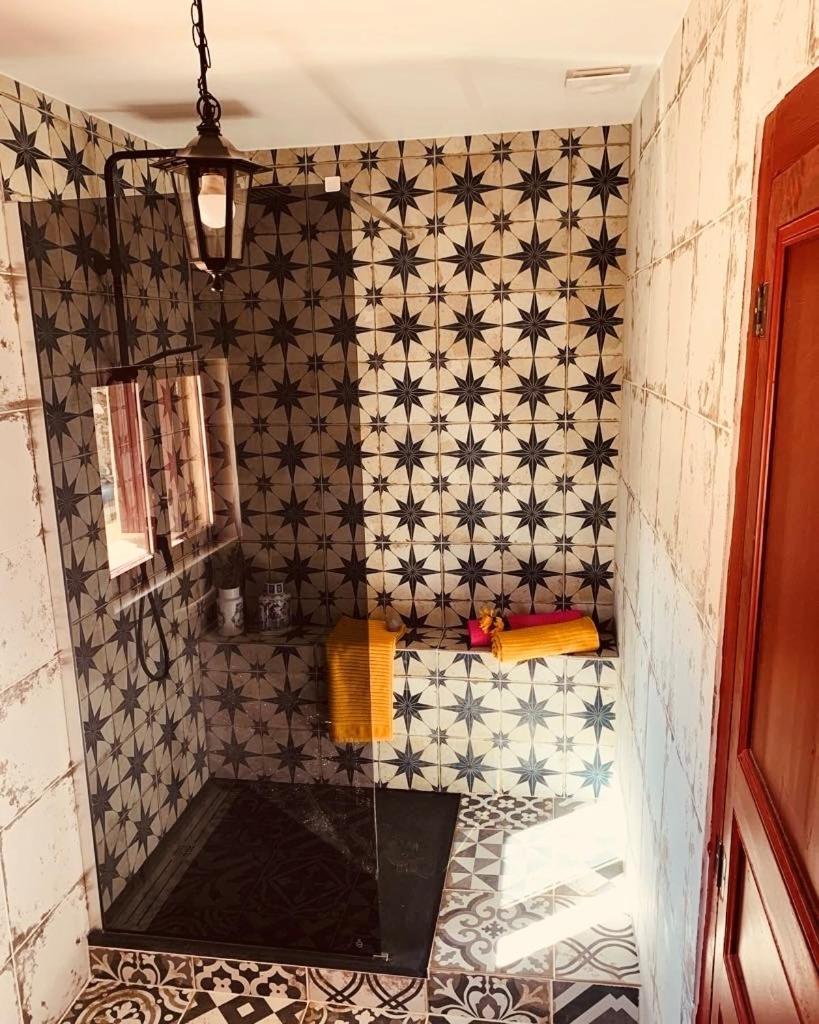La Babayaga Panzió Capestang Kültér fotó