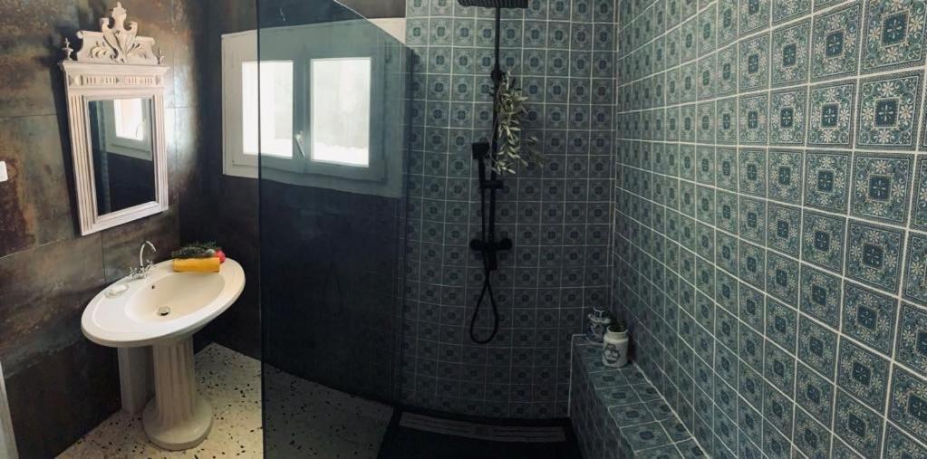 La Babayaga Panzió Capestang Kültér fotó